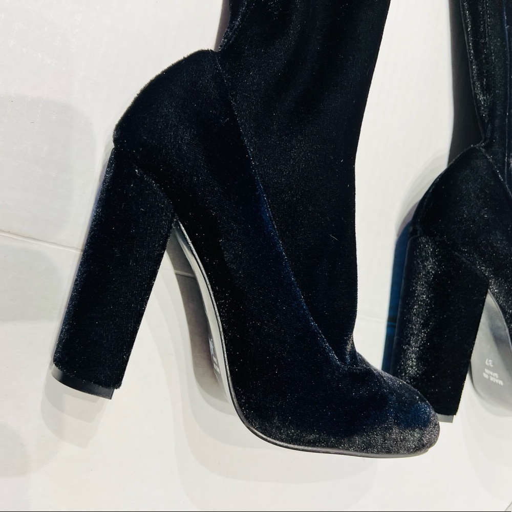 CARVELA WOLF BLACK by Kurt Geiger Zip Closure  Velvet Upper Size 37 - Picture 6 of 16